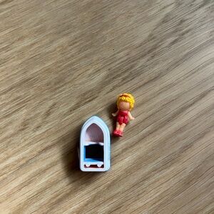 1989 Vintage Polly Pocket Polly’s Speedboat Ring without ring band